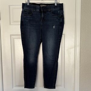 Torrid Dark Blue Cropped Jeans